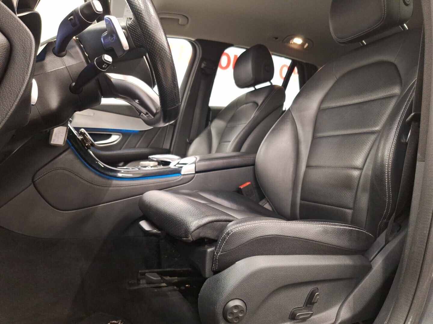 MERCEDES-BENZ GLC 2016