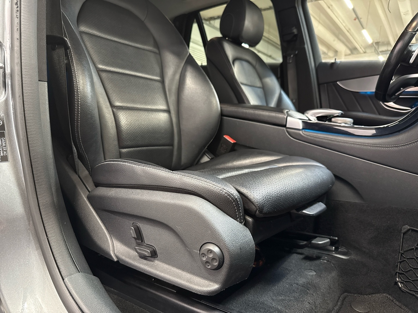 MERCEDES-BENZ GLC 2016
