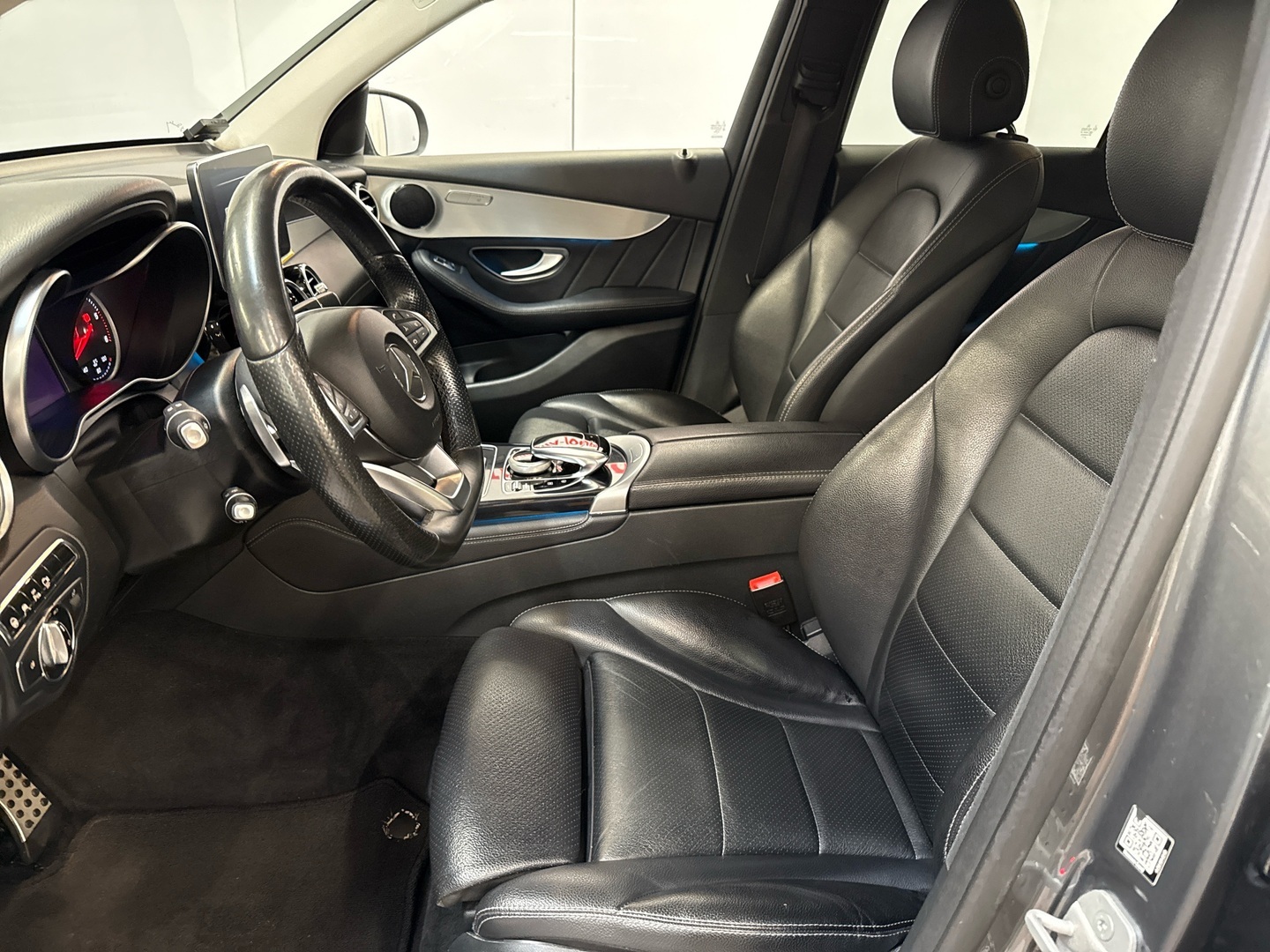 MERCEDES-BENZ GLC 2016