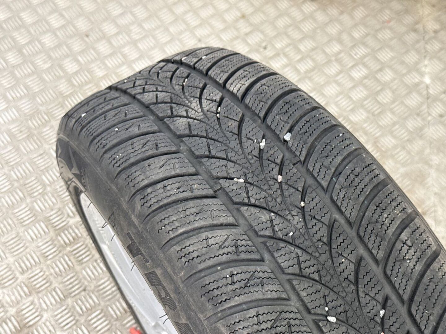 BMW 225 2019