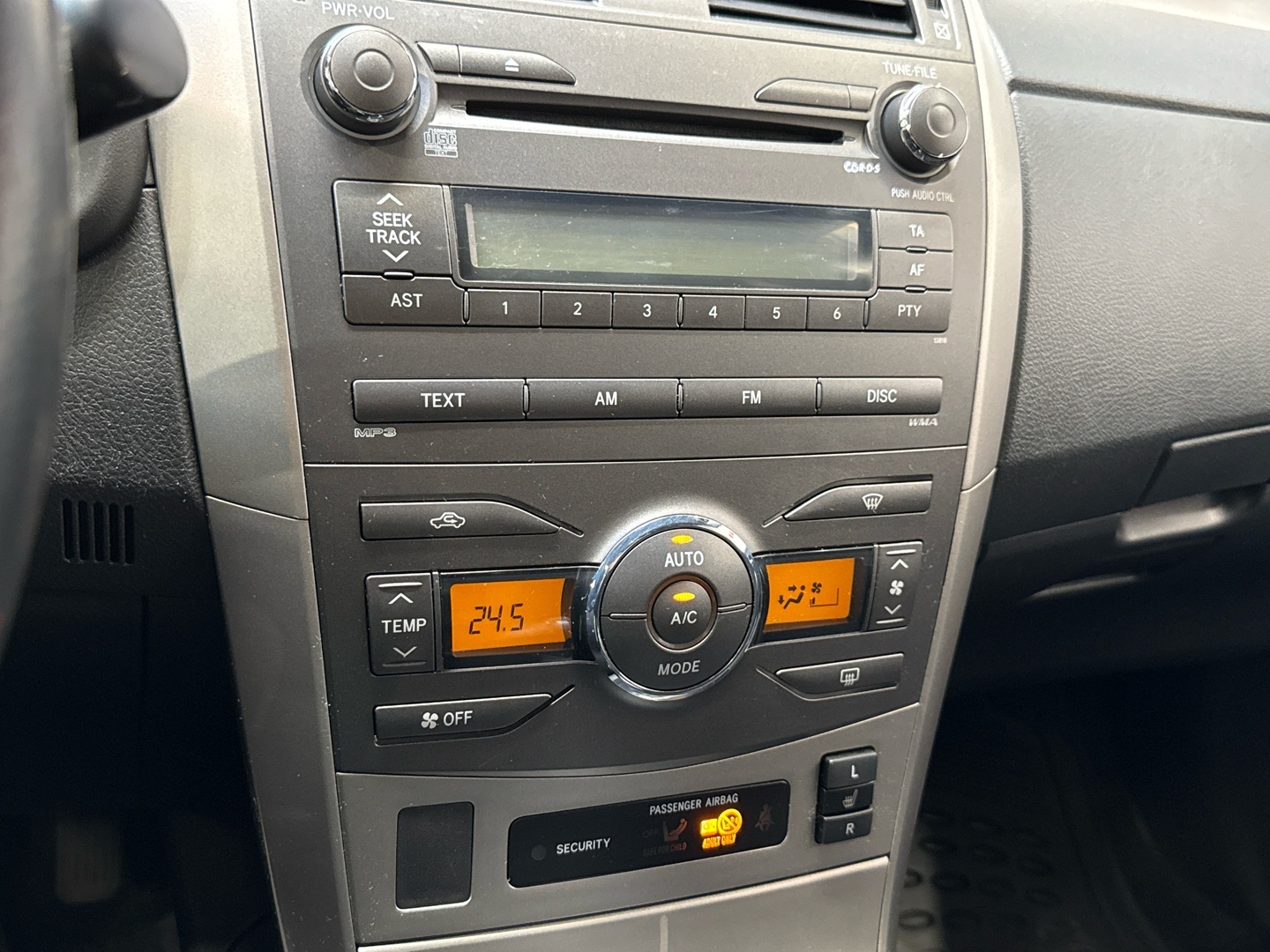 TOYOTA Corolla 2007