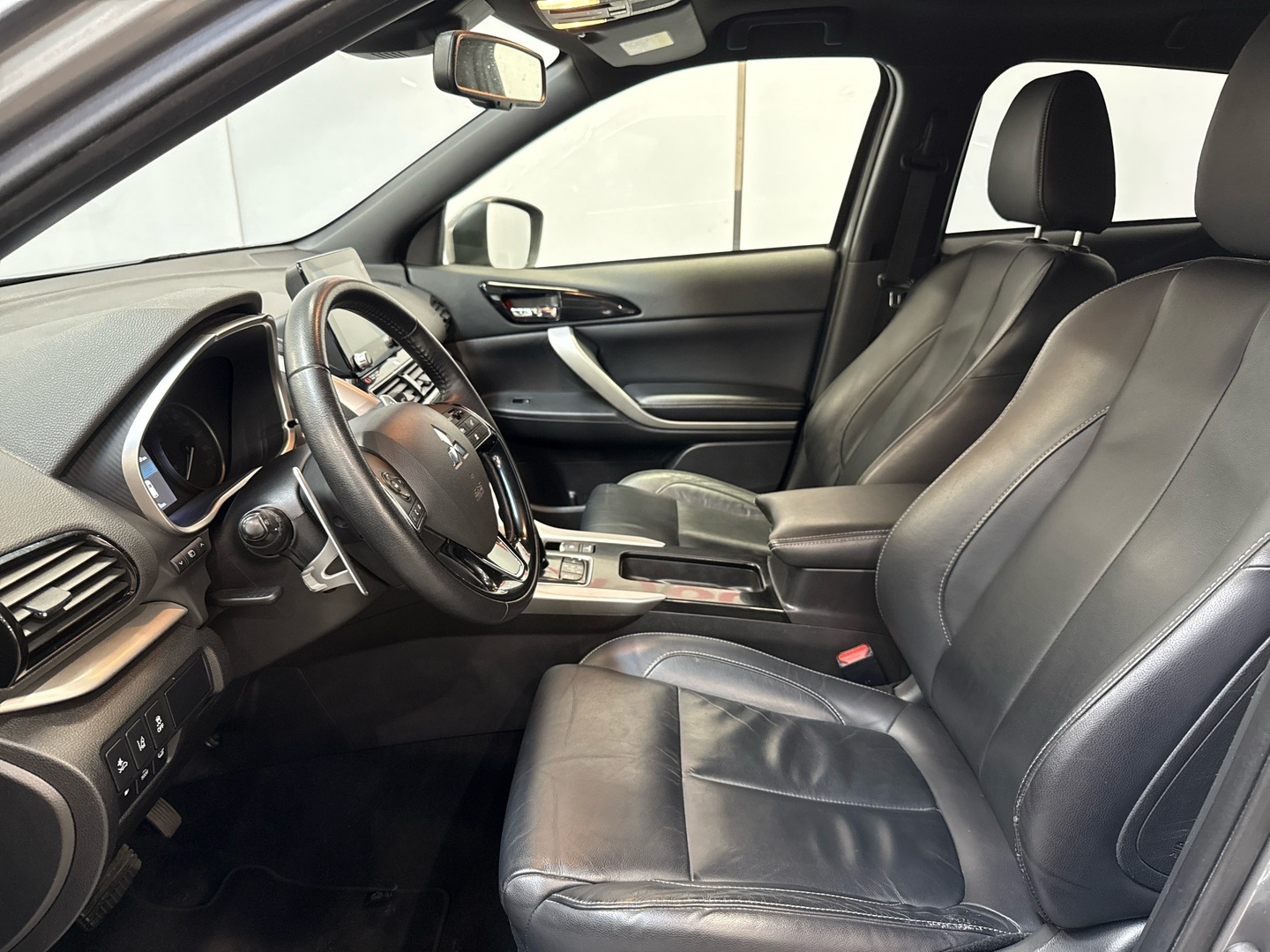 MITSUBISHI Eclipse Cross 2021