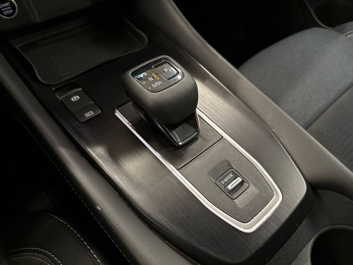 NISSAN Qashqai 25