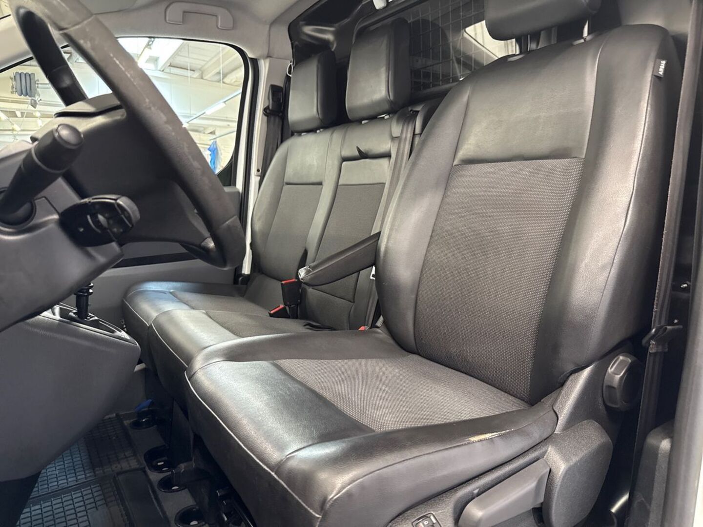 TOYOTA Proace 2017