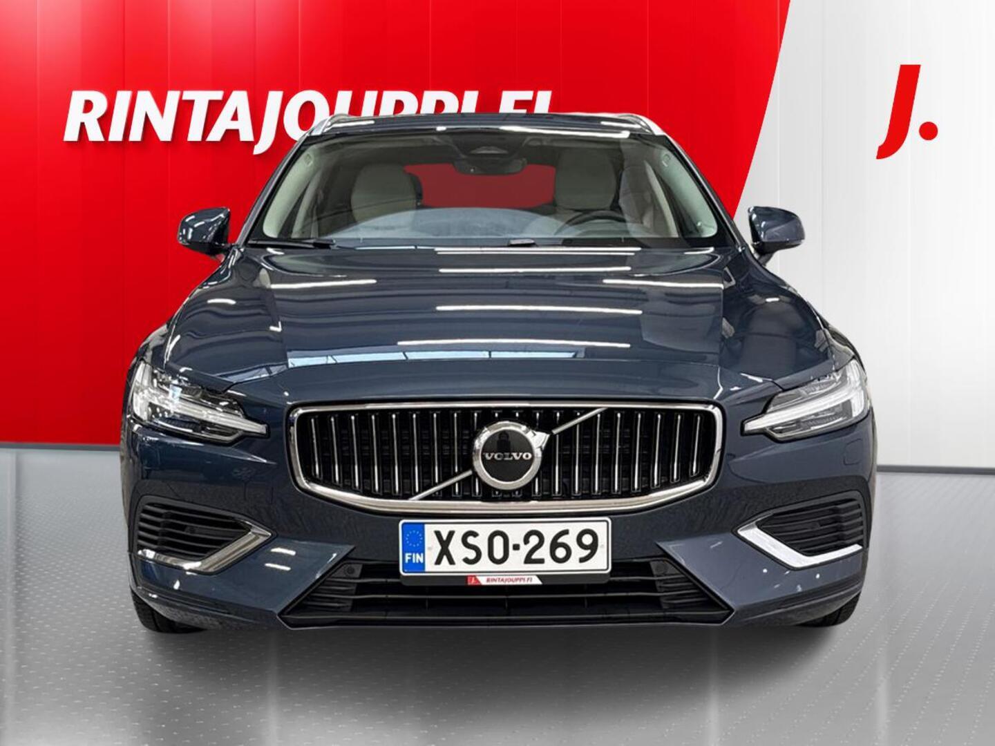 VOLVO V60 2024