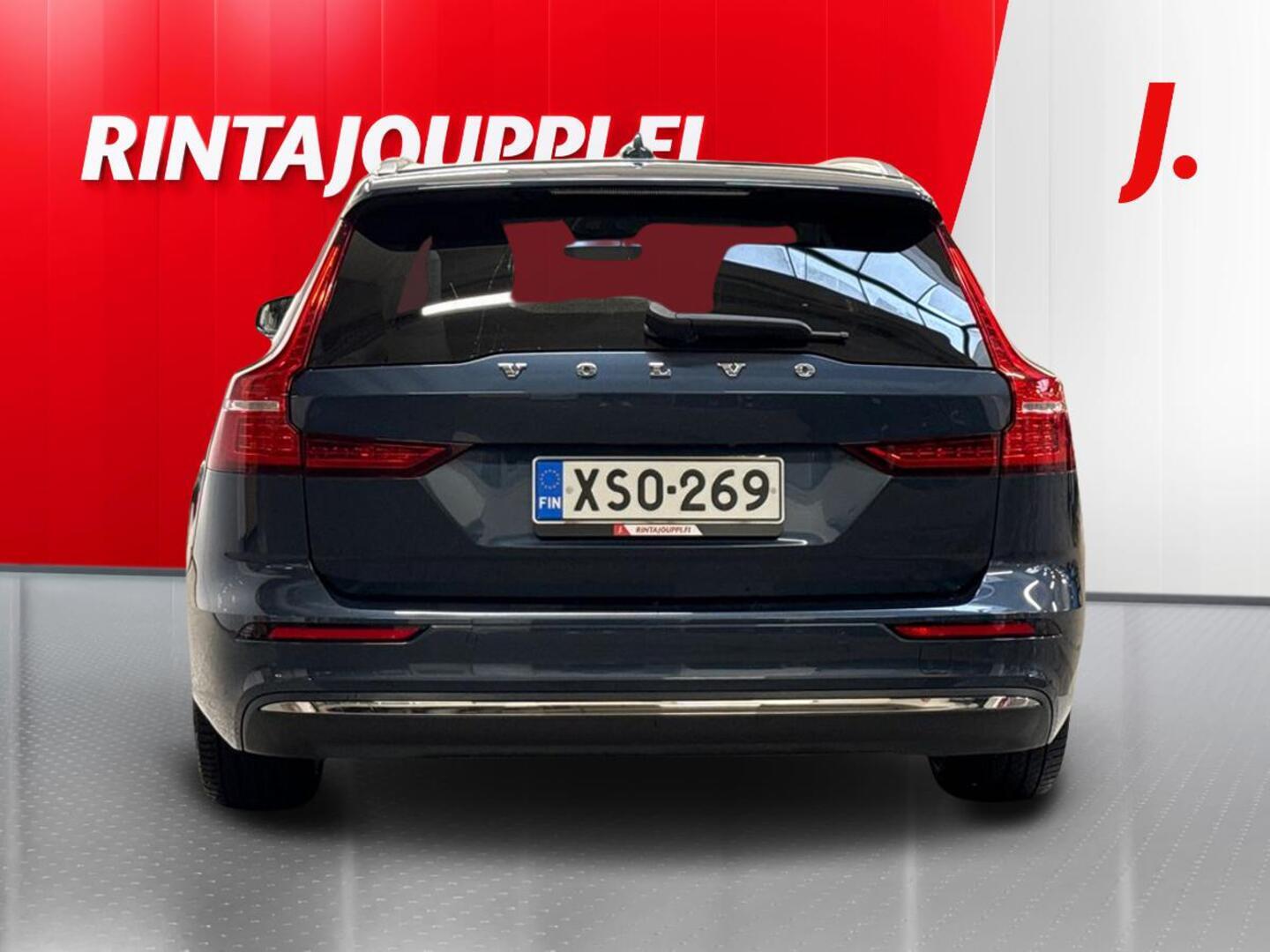 VOLVO V60 2024