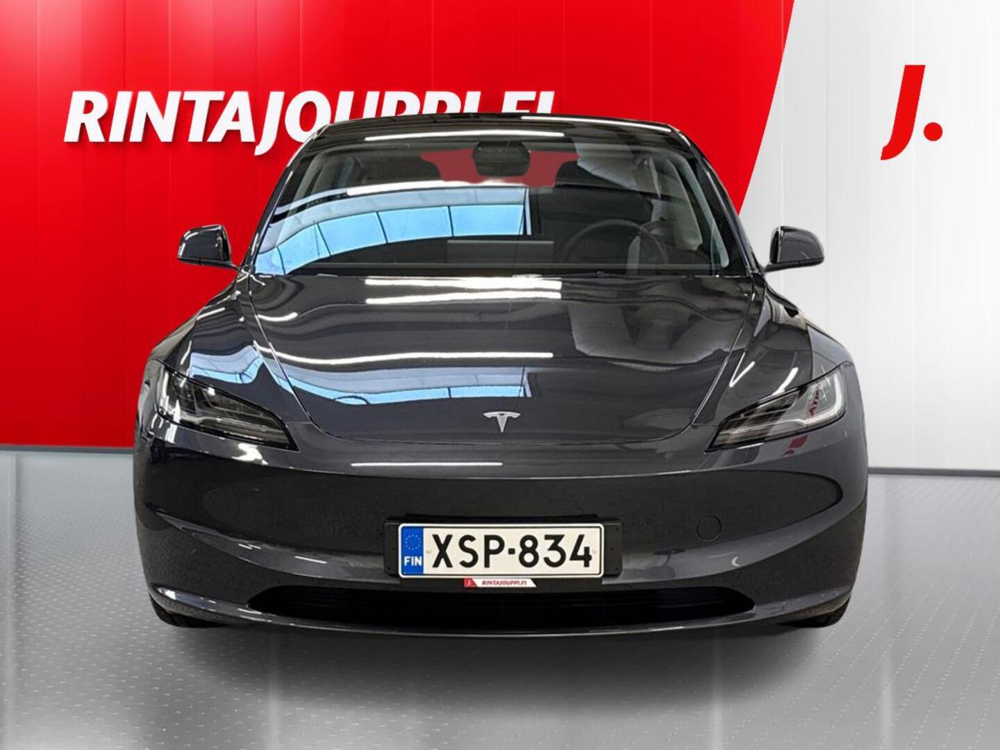 TESLA Model 3 2024