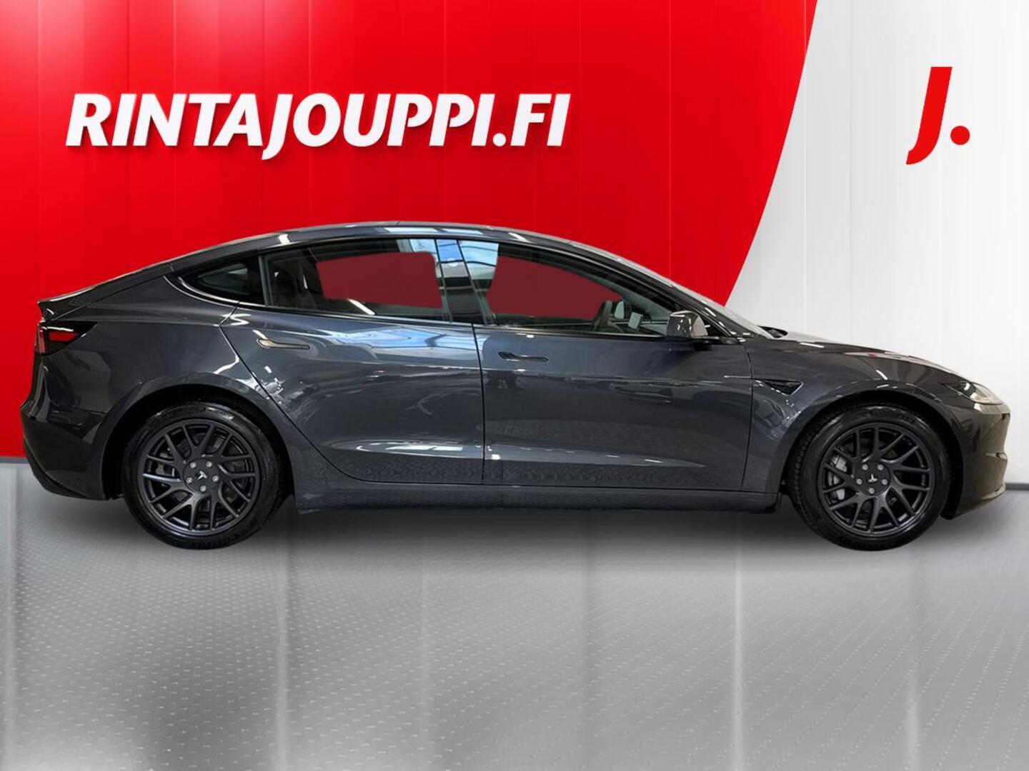 TESLA Model 3 2024