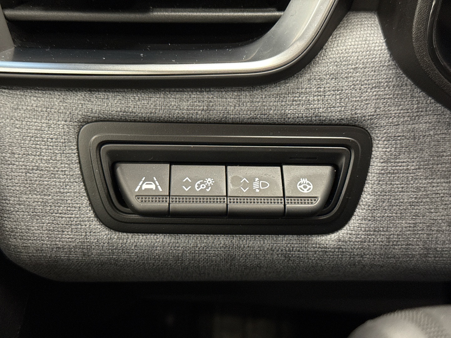 MITSUBISHI Colt 2024