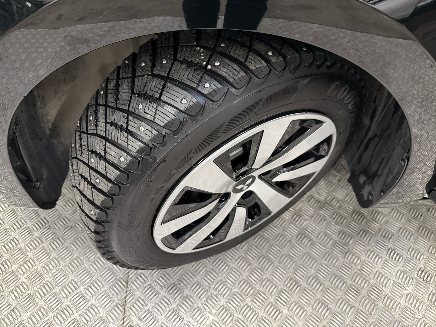 MITSUBISHI Colt 2024