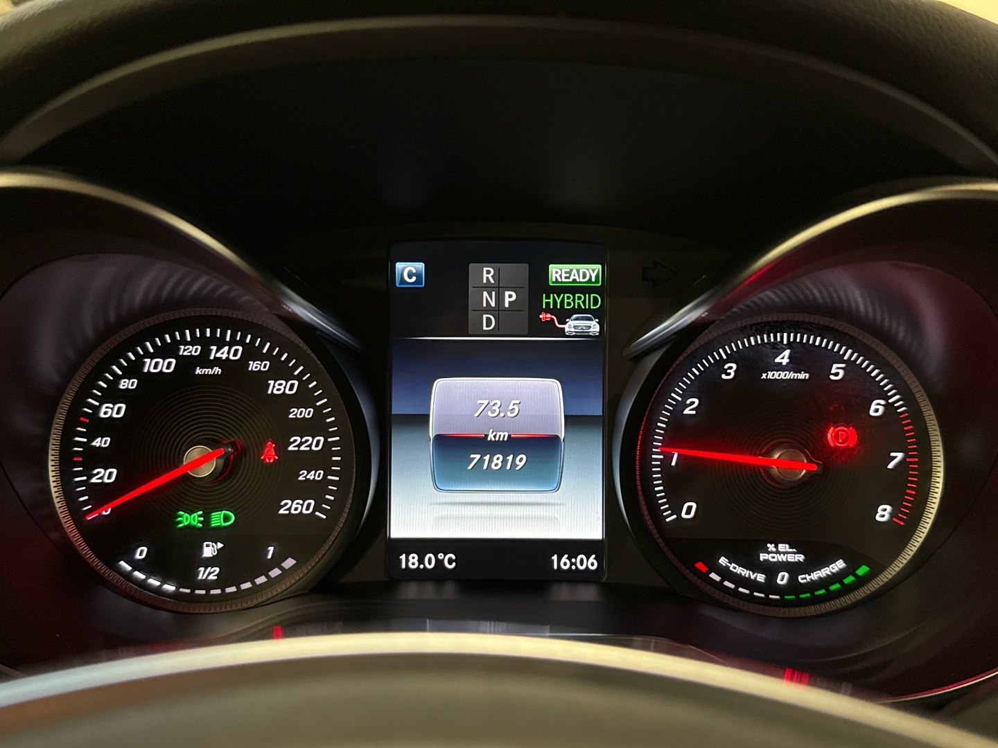 MERCEDES-BENZ GLC 2017