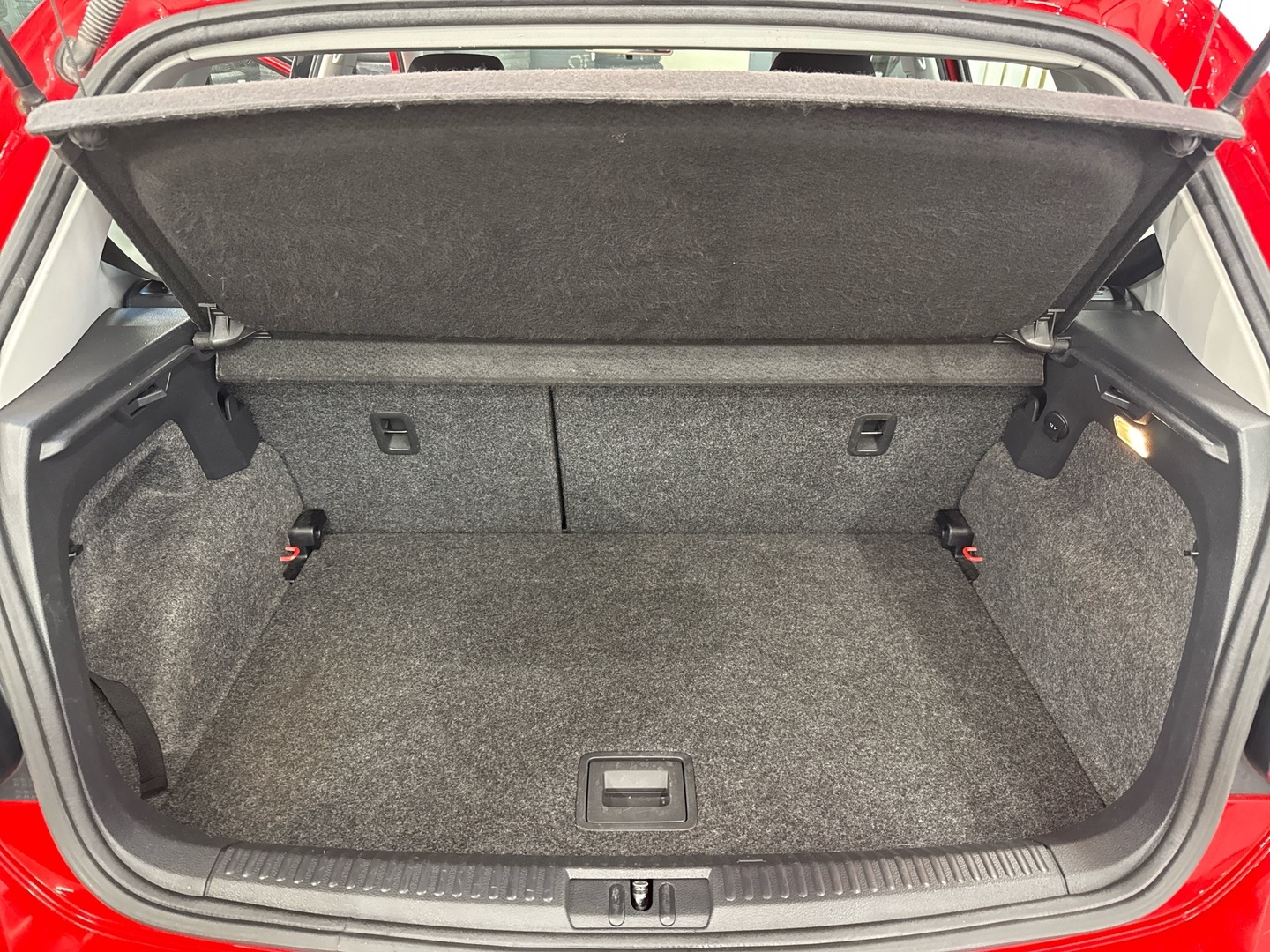 VOLKSWAGEN Polo 2010