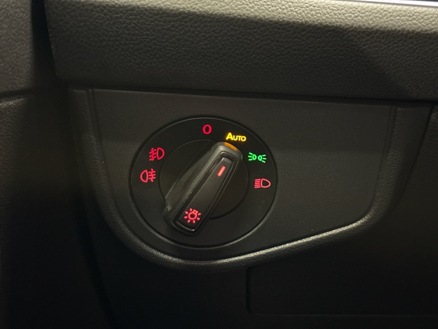 VOLKSWAGEN Polo 2019