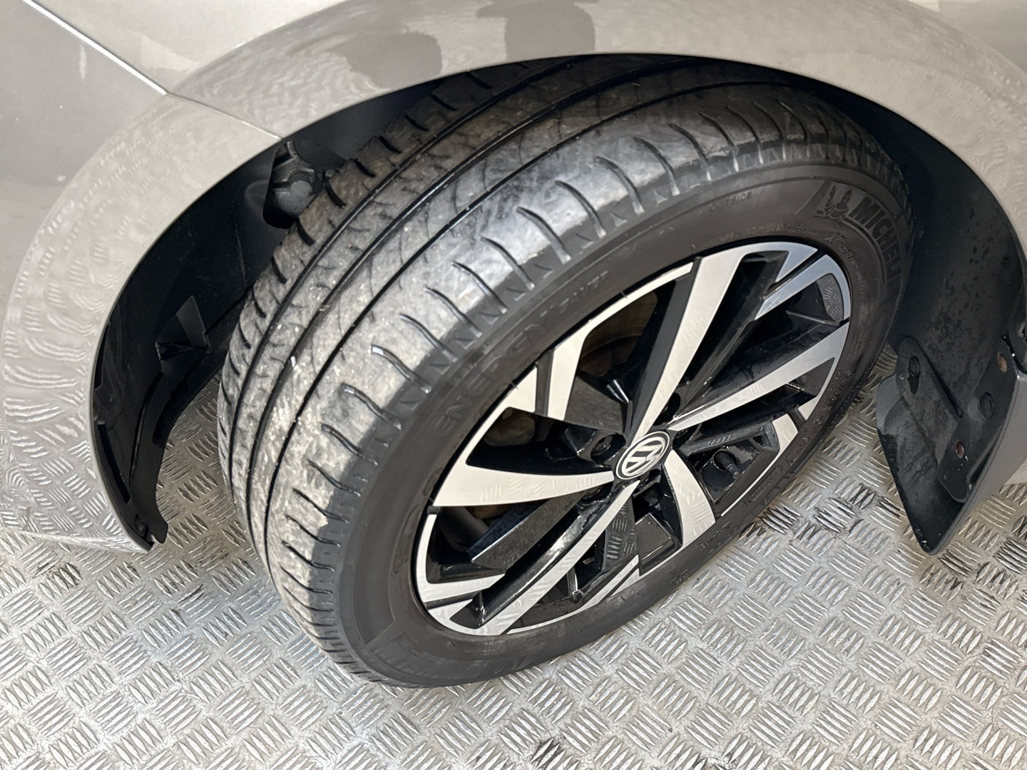 VOLKSWAGEN Polo 2019