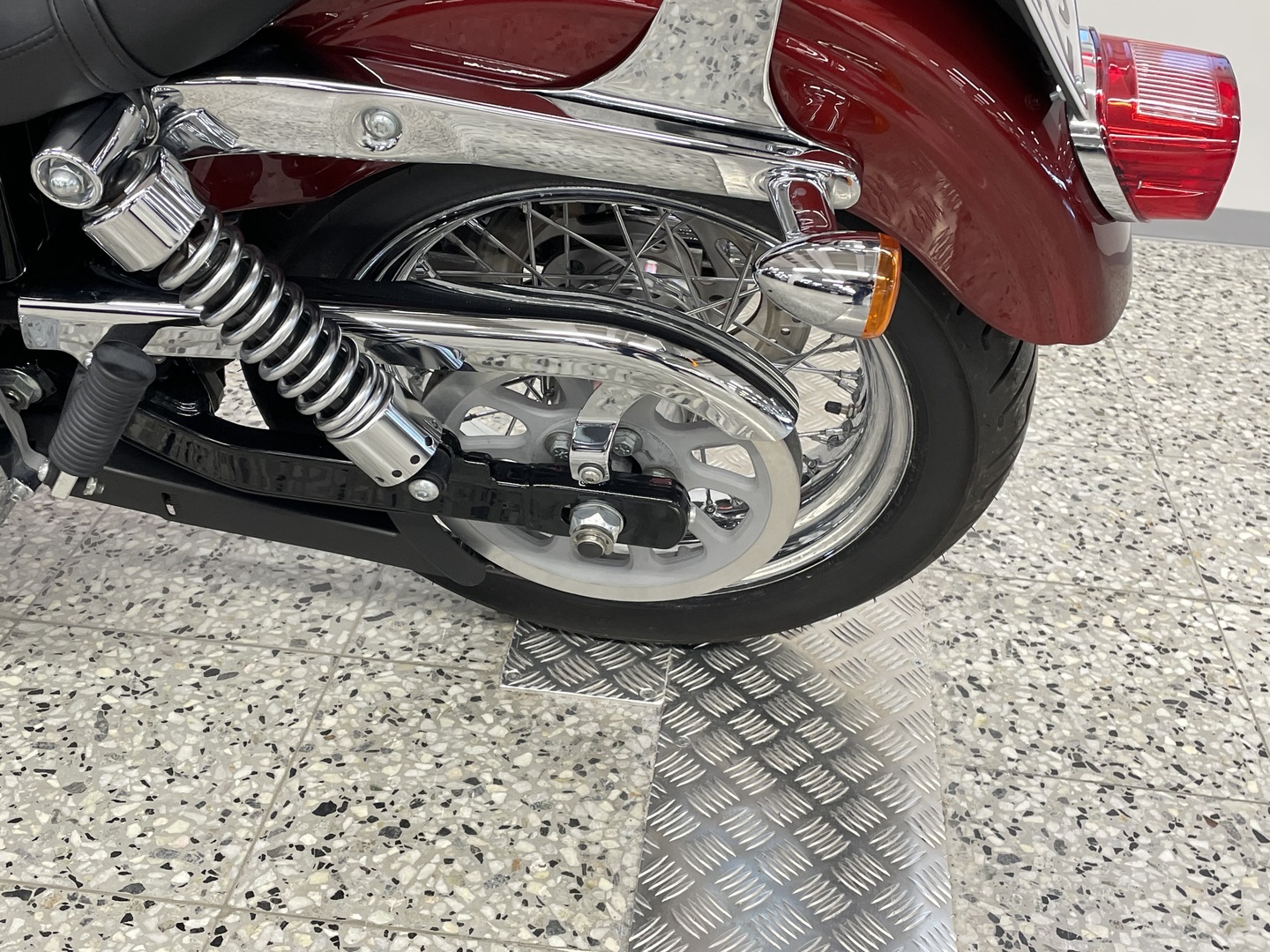 HARLEY-DAVIDSON DYNA 2010