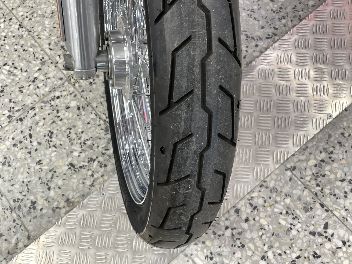 HARLEY-DAVIDSON DYNA 2010