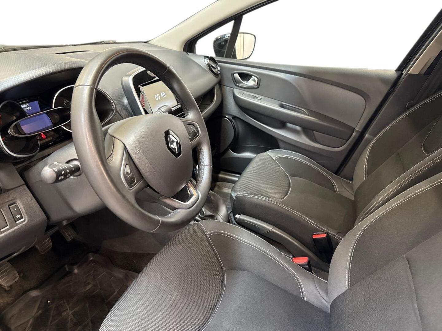 RENAULT Clio 2019
