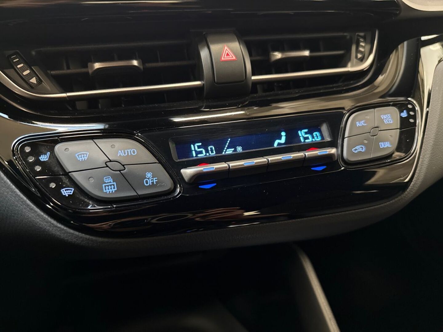TOYOTA C-HR 2020