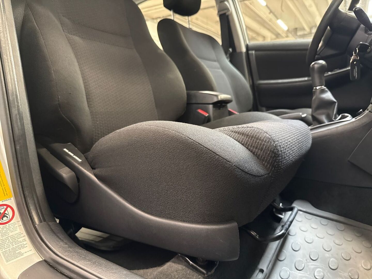 TOYOTA Corolla 2006