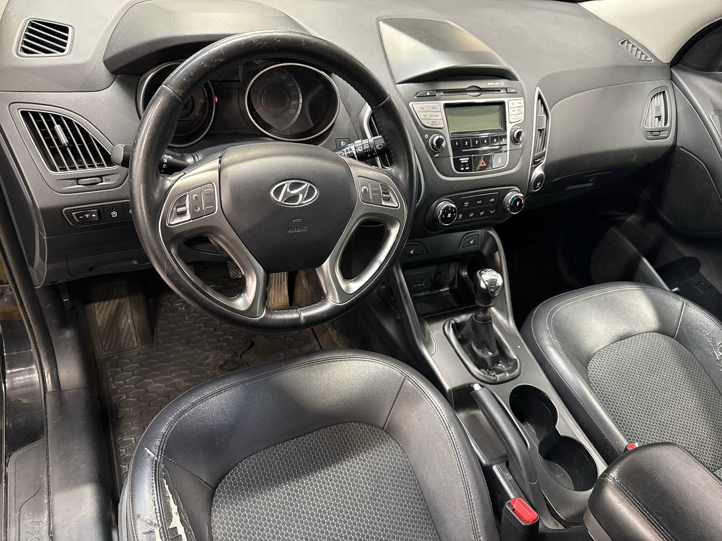 HYUNDAI ix35 2011