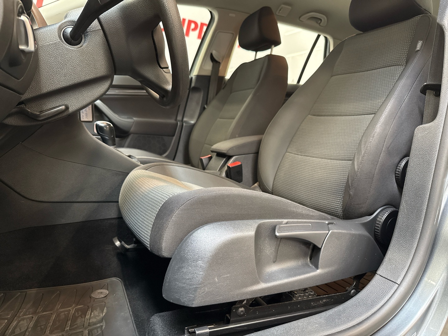 VOLKSWAGEN Golf 2011