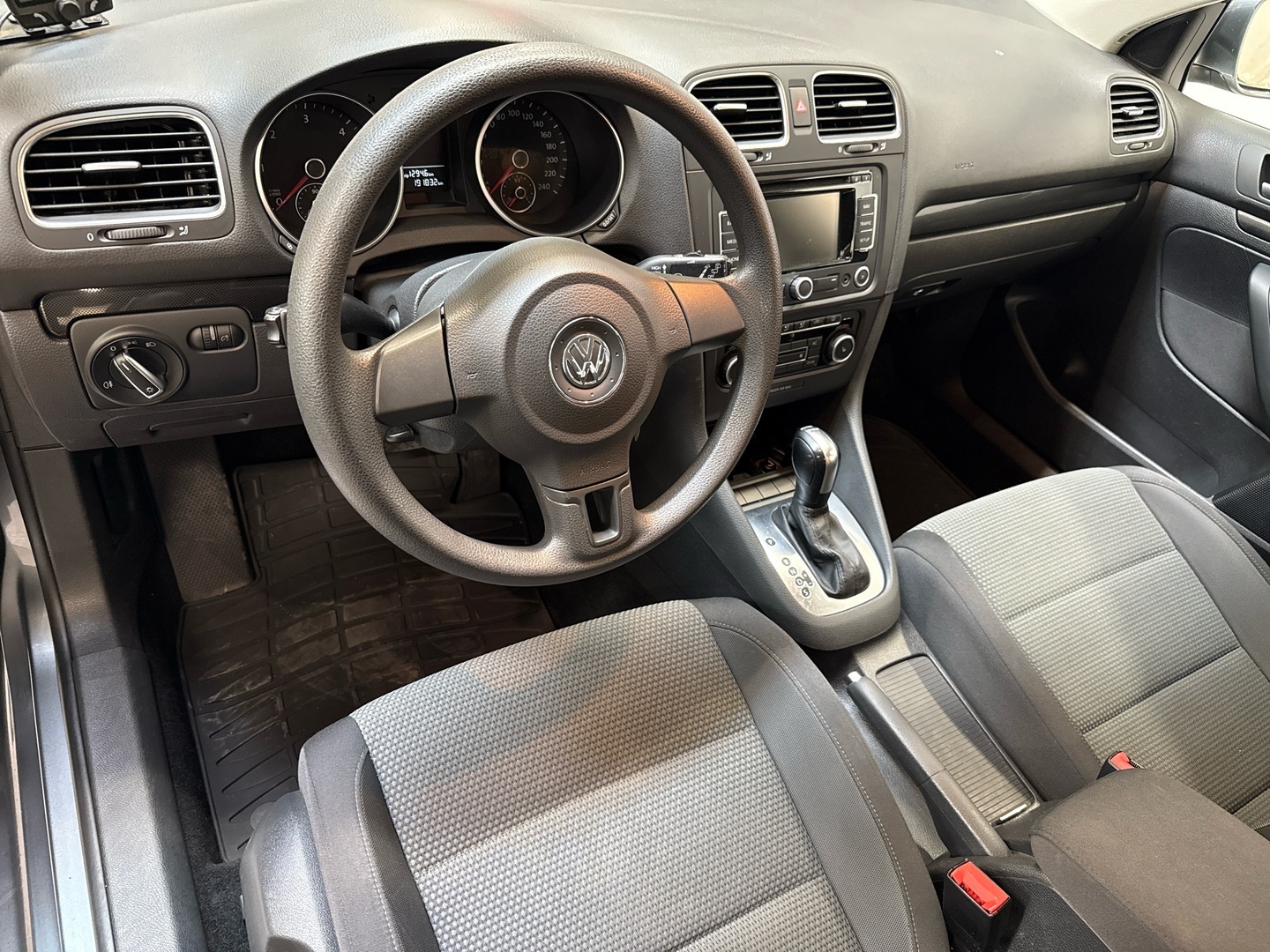 VOLKSWAGEN Golf 2011