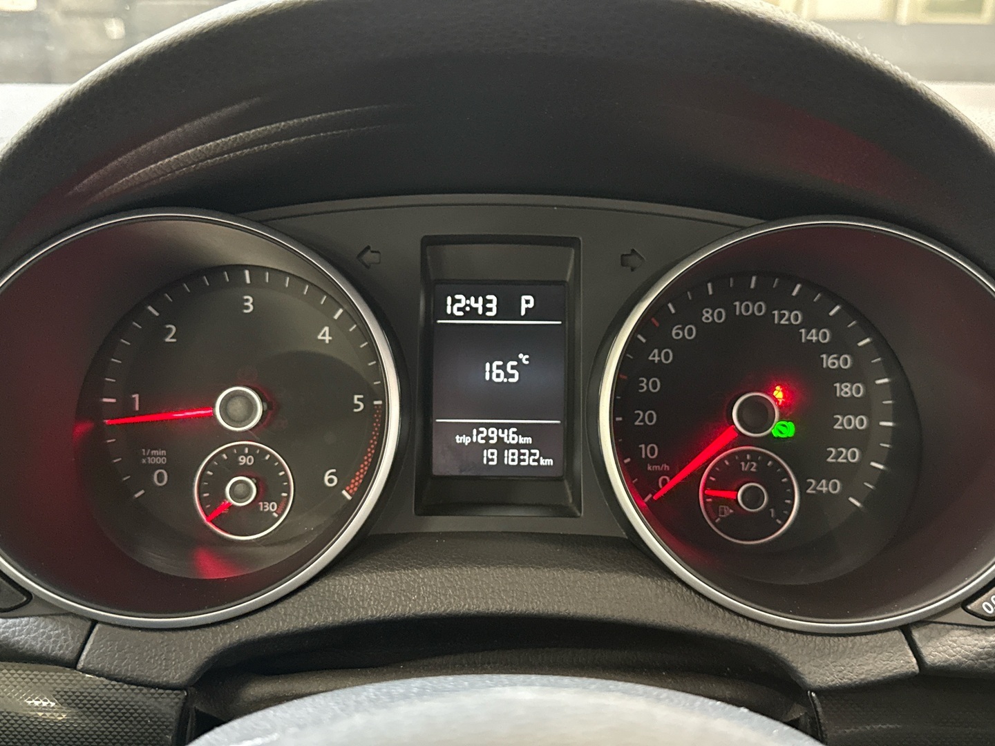 VOLKSWAGEN Golf 2011