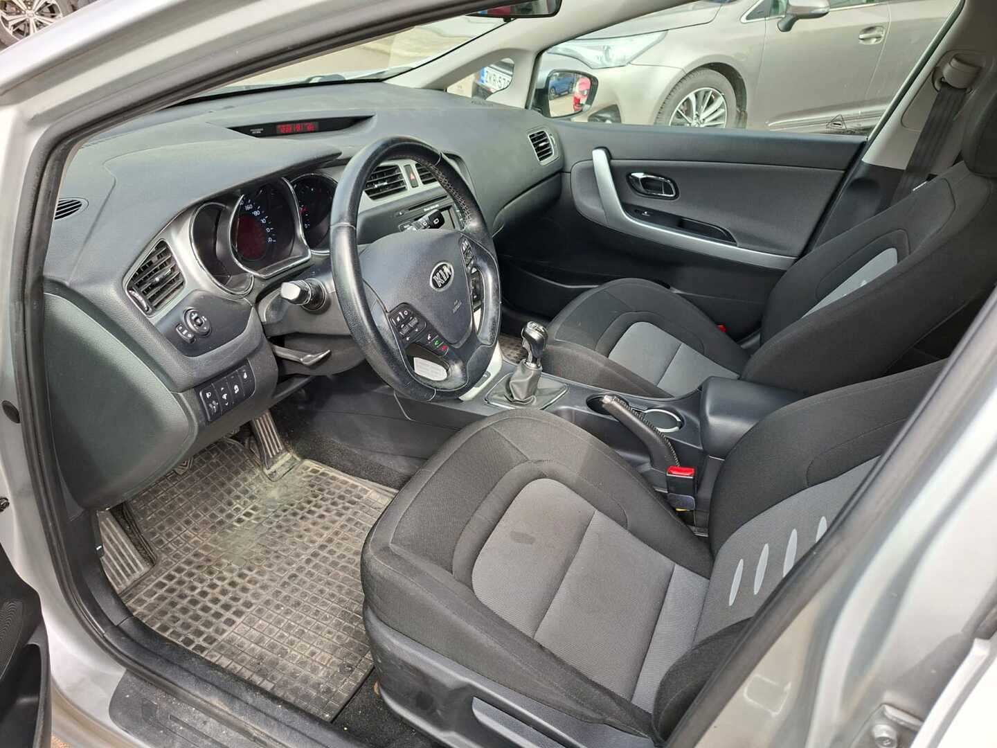 KIA cee'd 2013