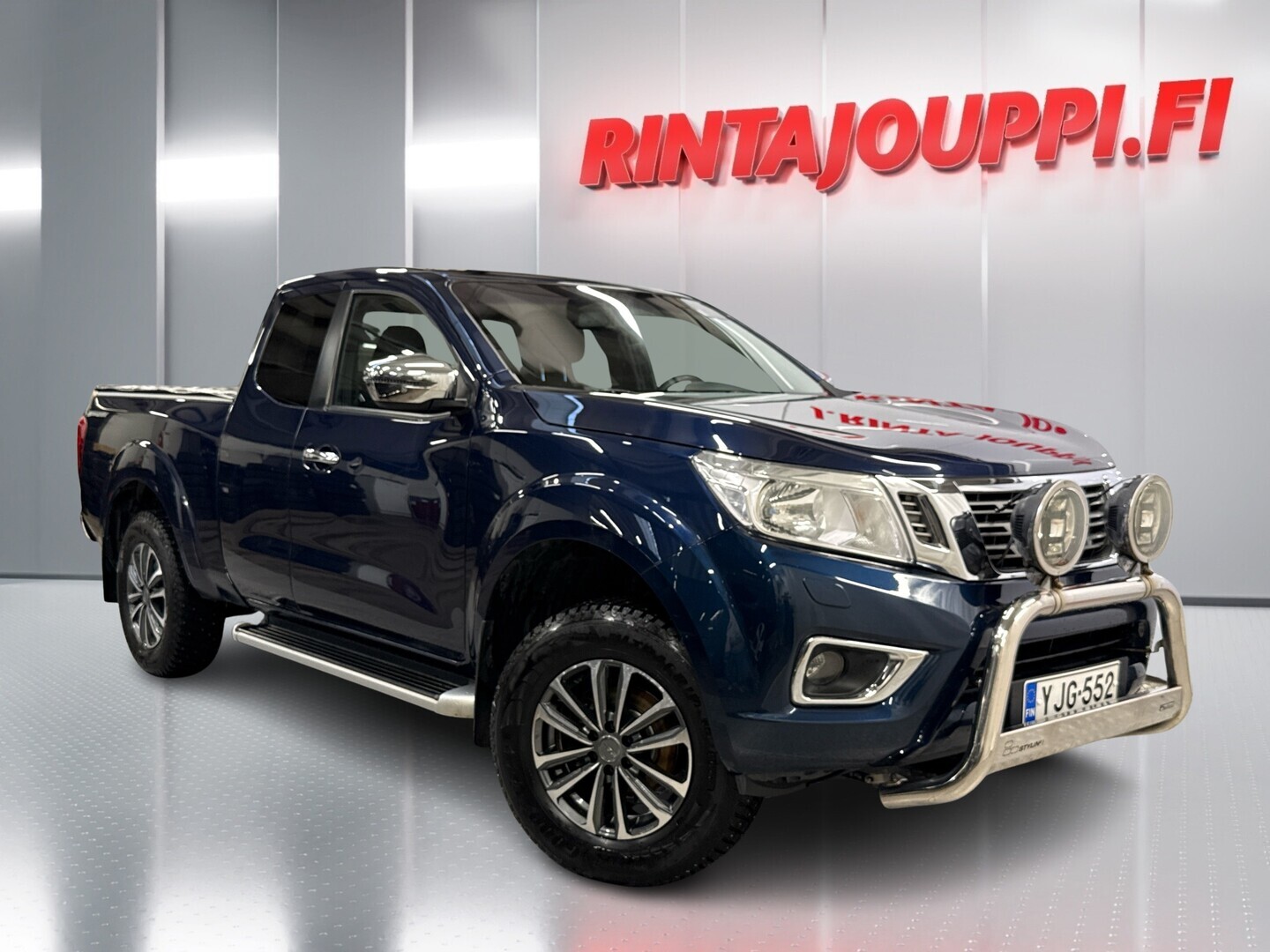 NISSAN Navara 2016