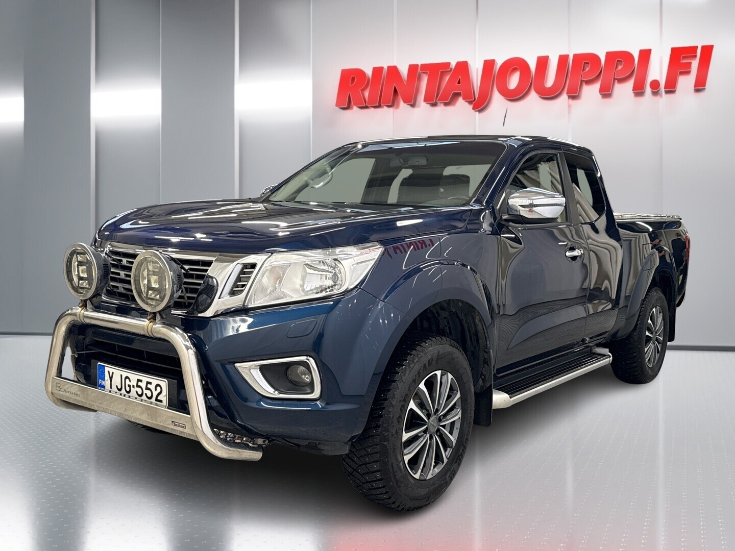 NISSAN Navara 2016