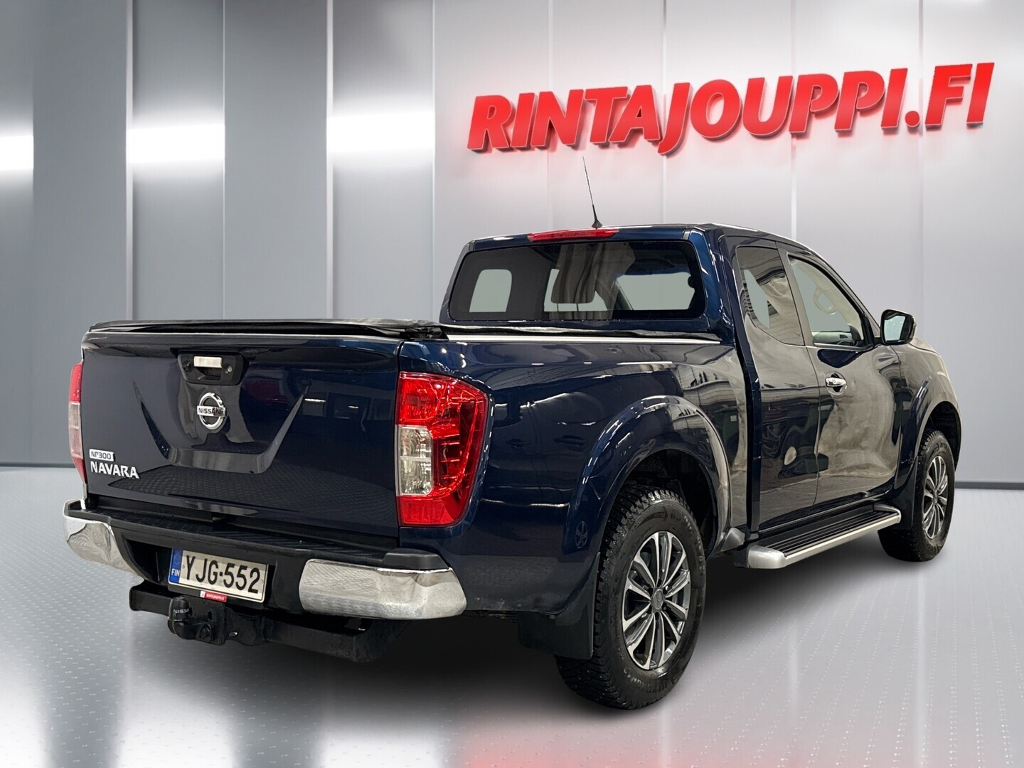 NISSAN Navara 2016