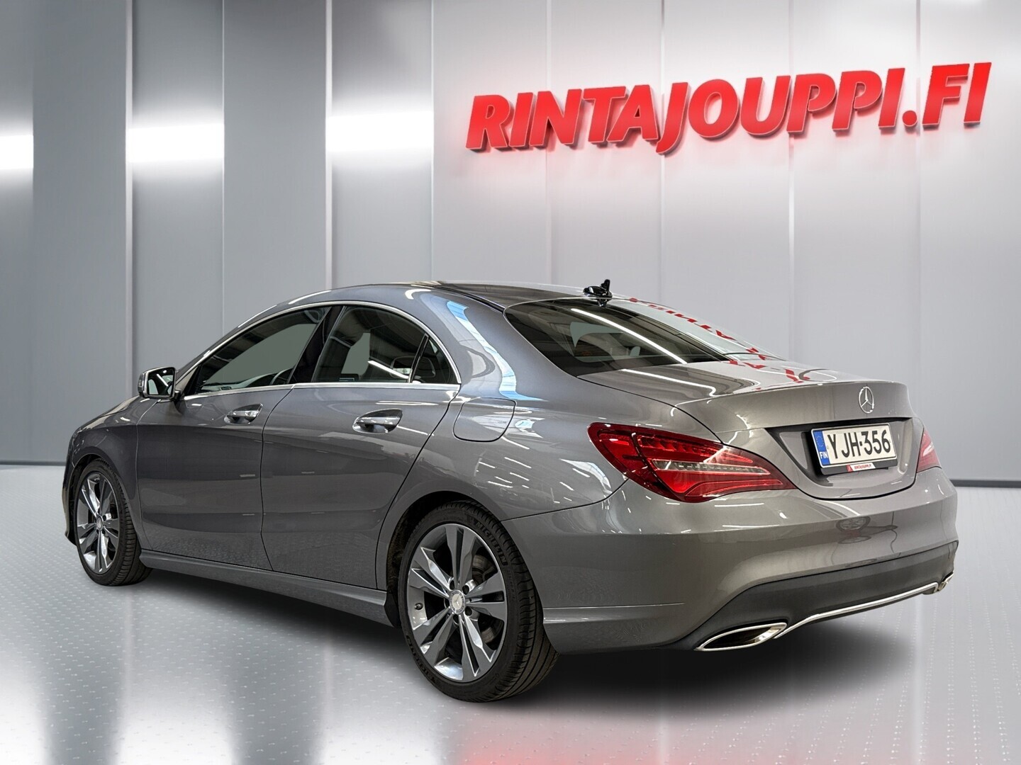 MERCEDES-BENZ CLA 2016