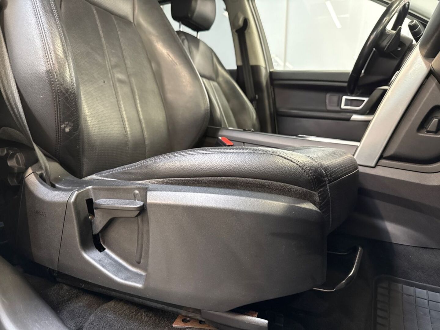 LAND ROVER Discovery Sport 2017