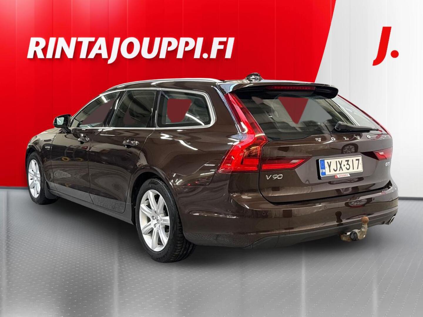 VOLVO V90 2