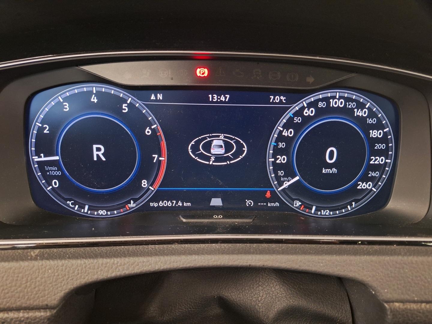 VOLKSWAGEN Golf 2018