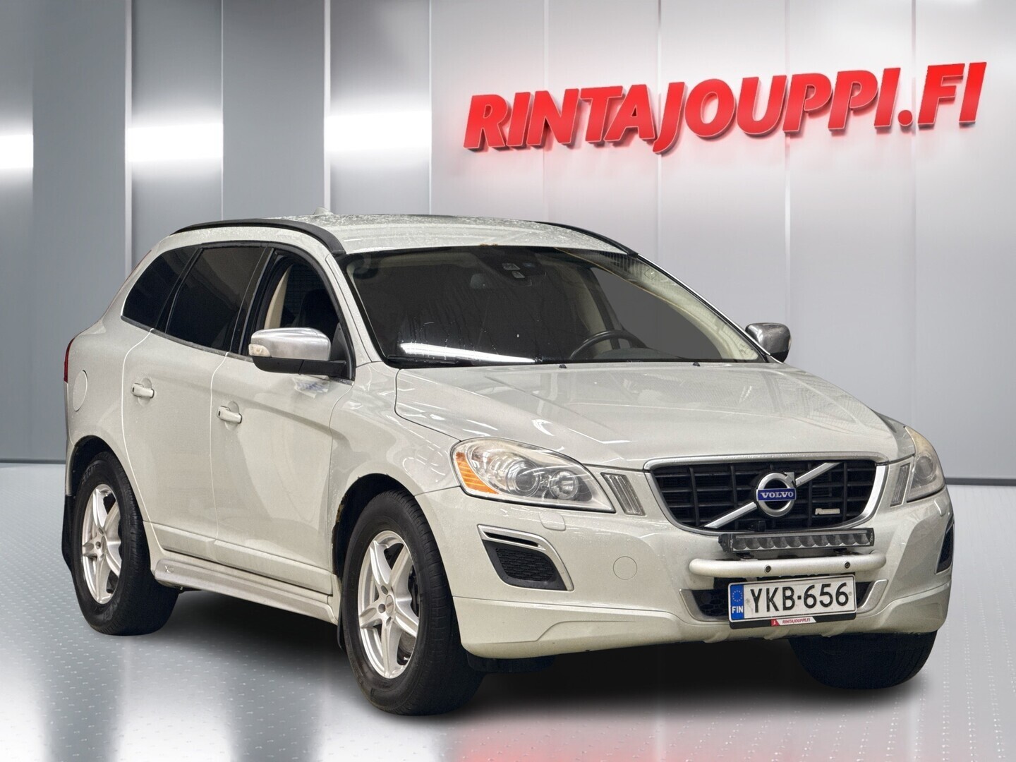 VOLVO XC60 2011
