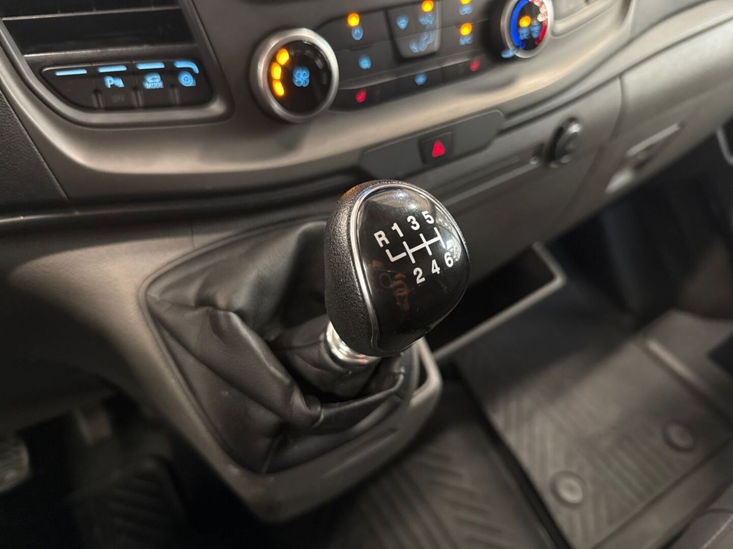 FORD Transit 2021
