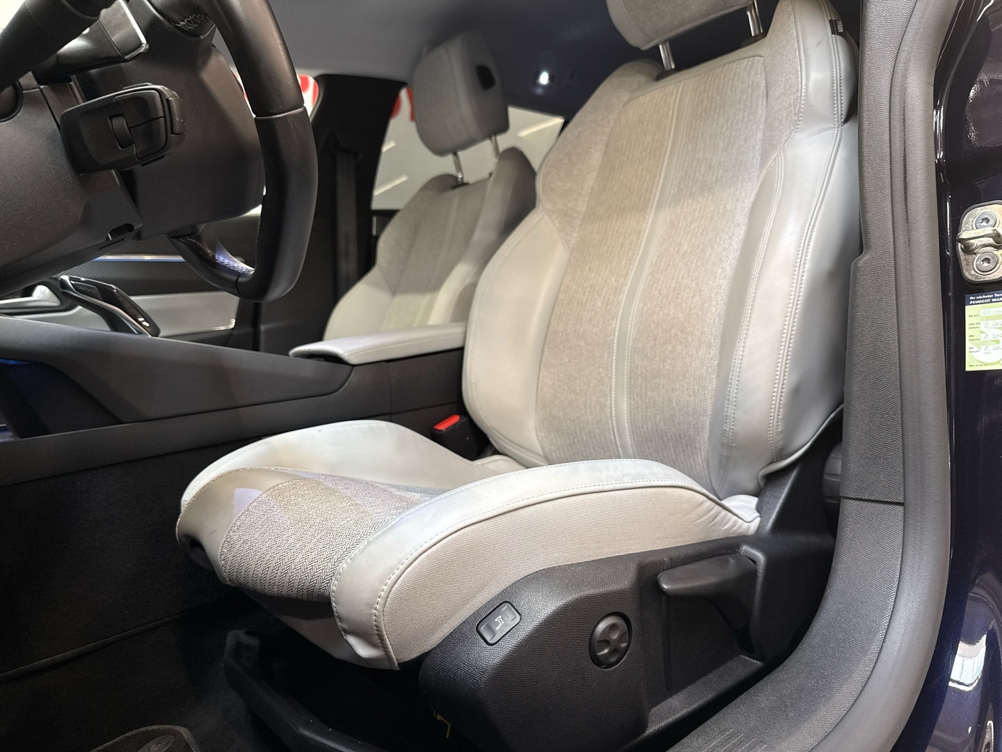 PEUGEOT 508 2019