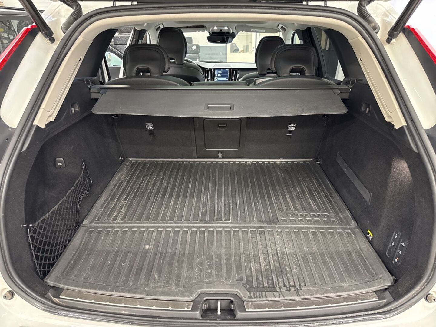 VOLVO XC60 2019
