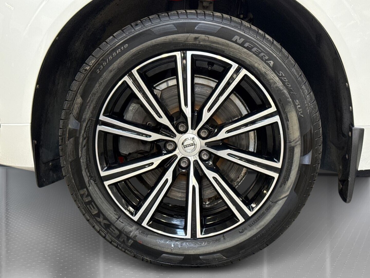 VOLVO XC60 2019
