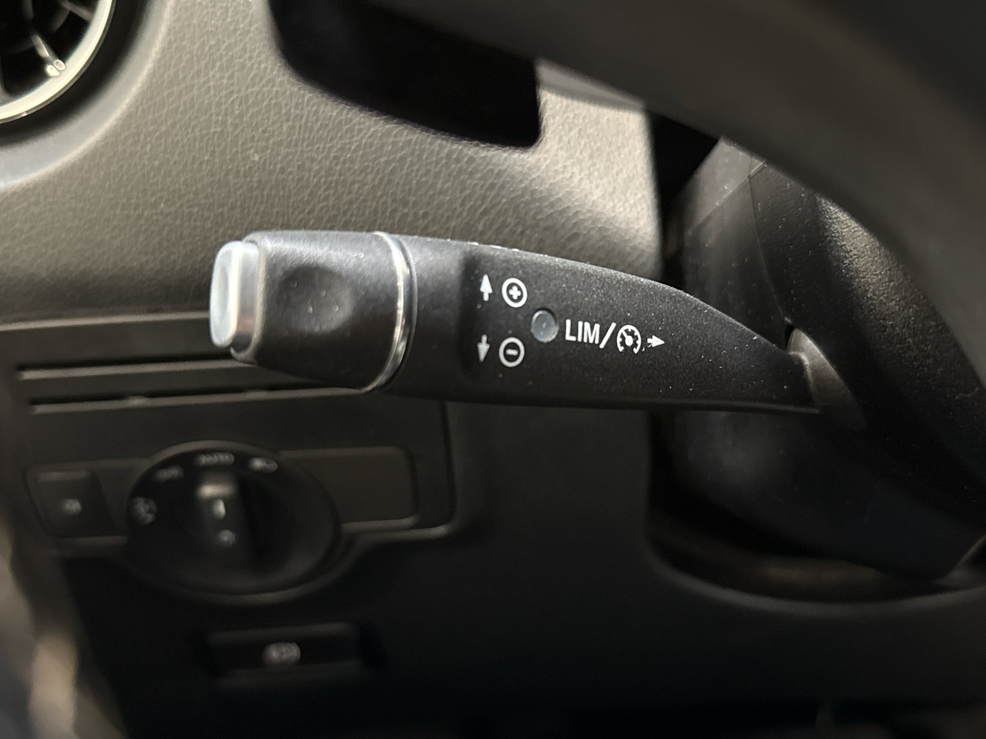 MERCEDES-BENZ Vito 2022