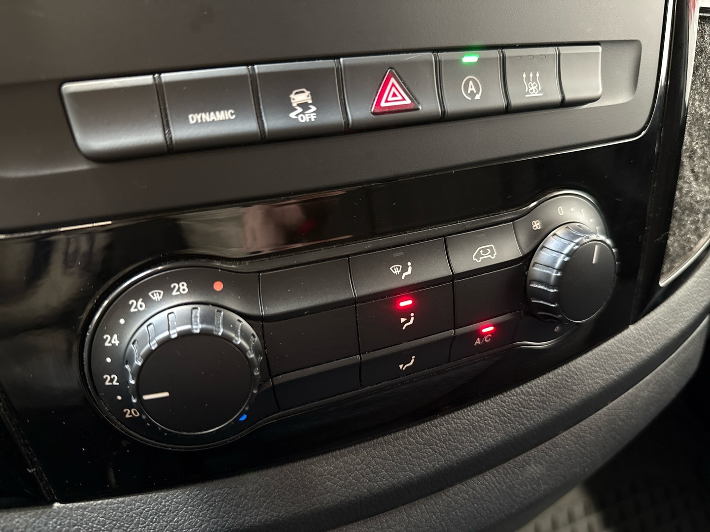 MERCEDES-BENZ Vito 2022