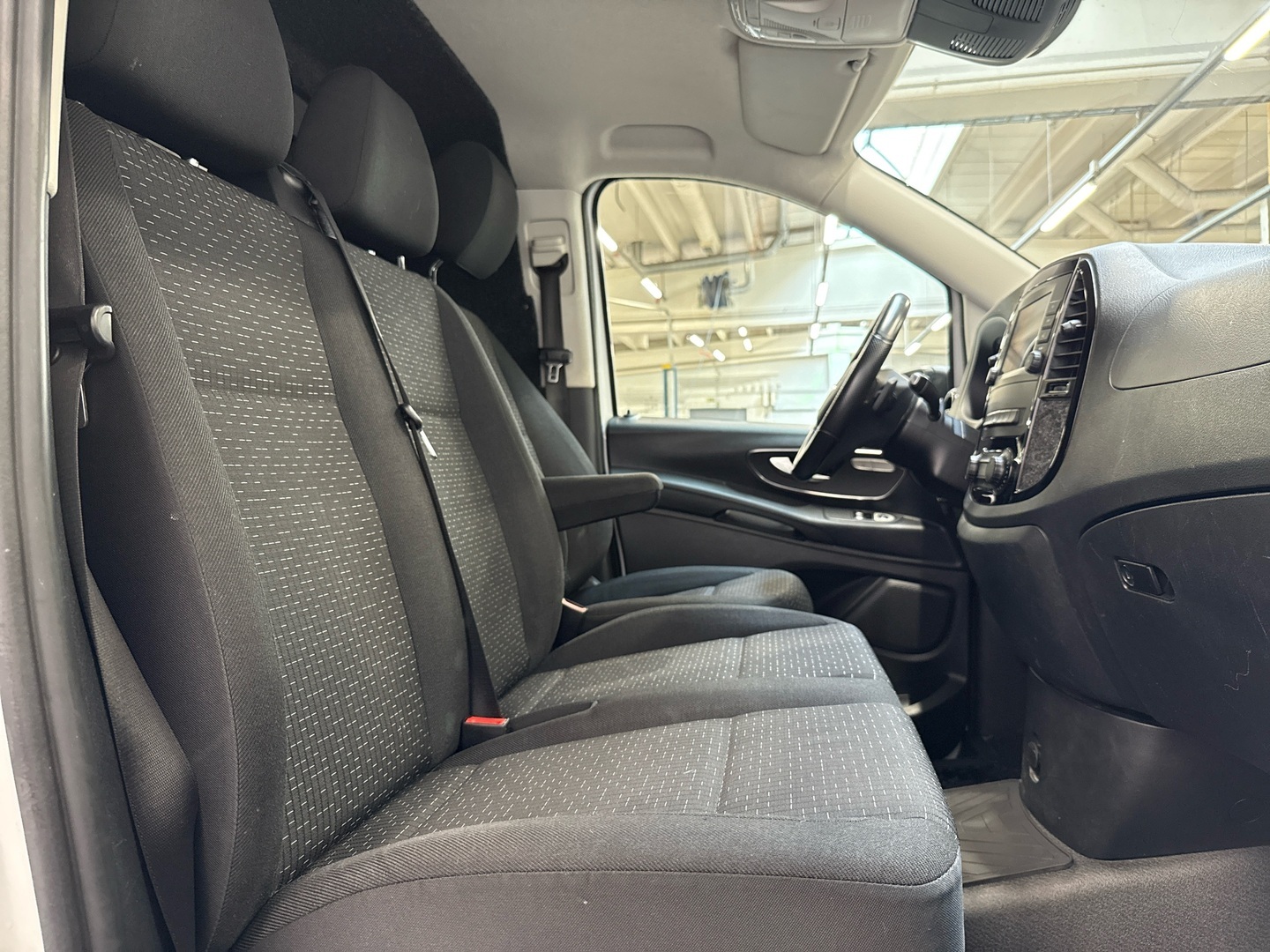 MERCEDES-BENZ Vito 2022