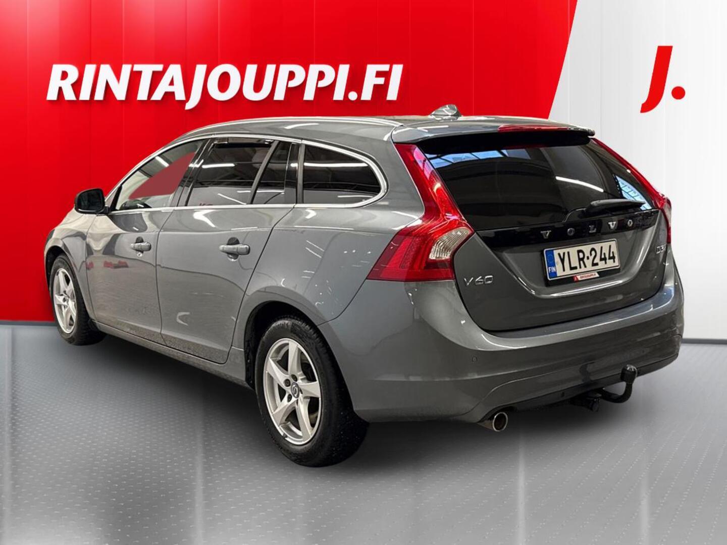 VOLVO V60 2017