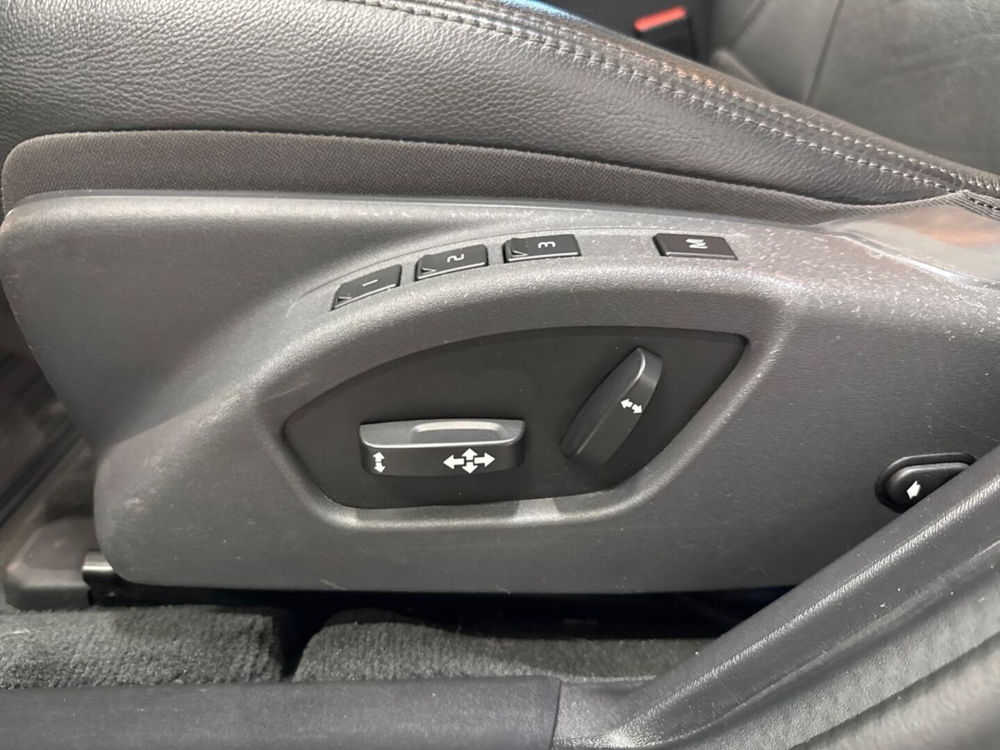 VOLVO V60 2017