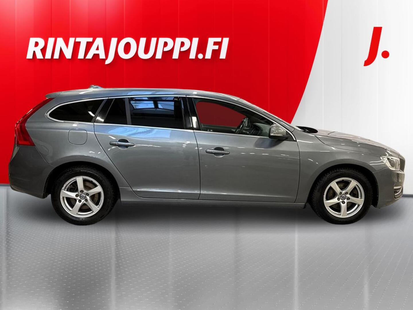 VOLVO V60 2017