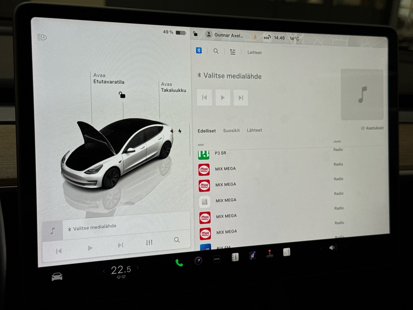 TESLA Model 3 2022