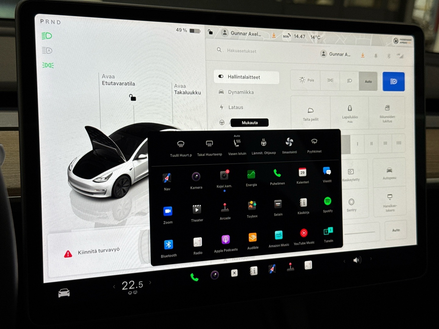 TESLA Model 3 2022