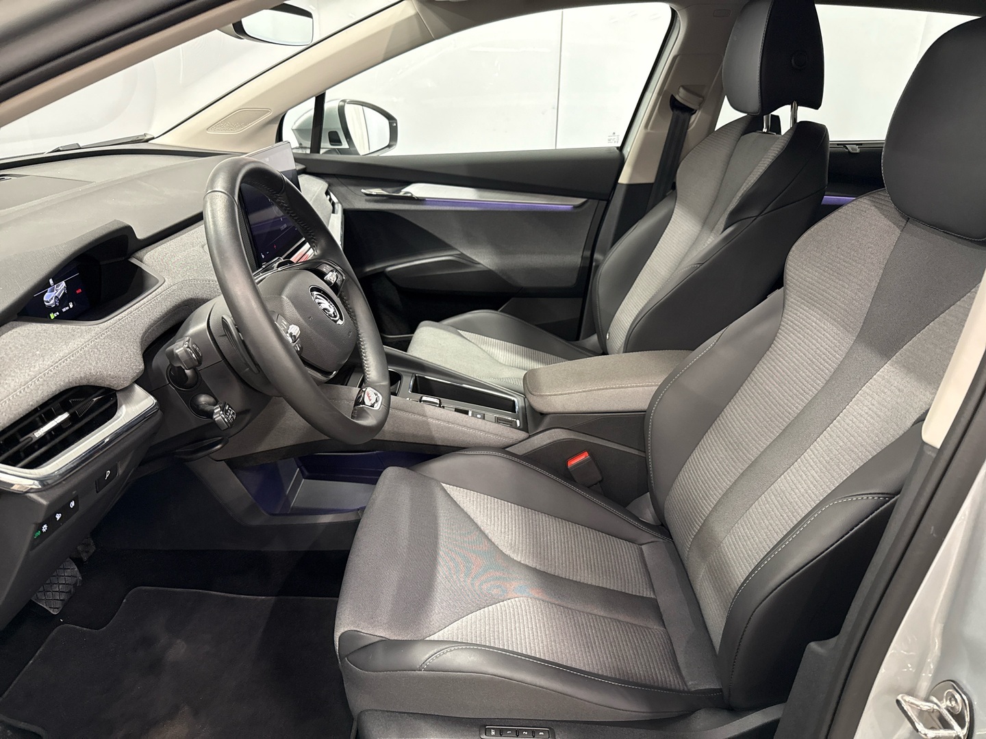 SKODA Enyaq 2024