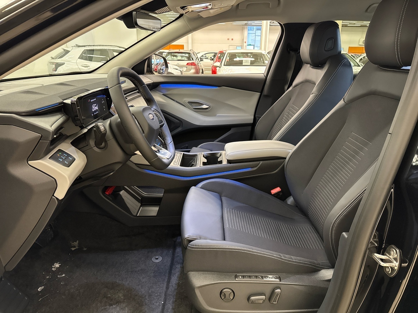 FORD Explorer 2026